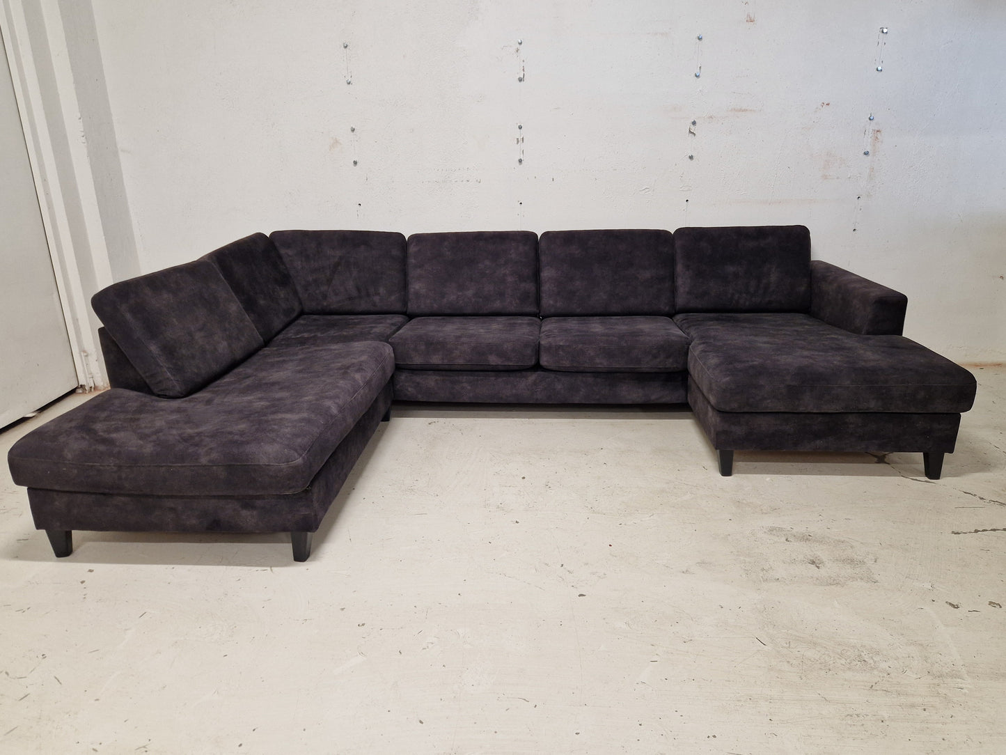 NESTEN NY U-SOFA # NYRENSET # GRATIS FRAKT*