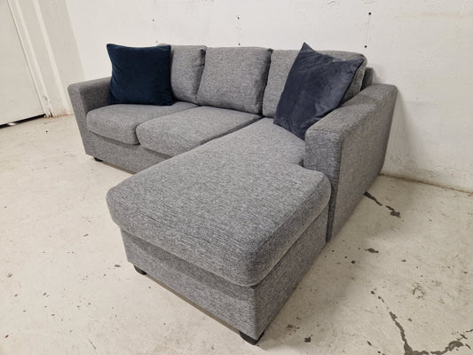 HJØRNESOFA # VENDBAR SJESELONG # NYRENSET # GRATIS FRAKT*