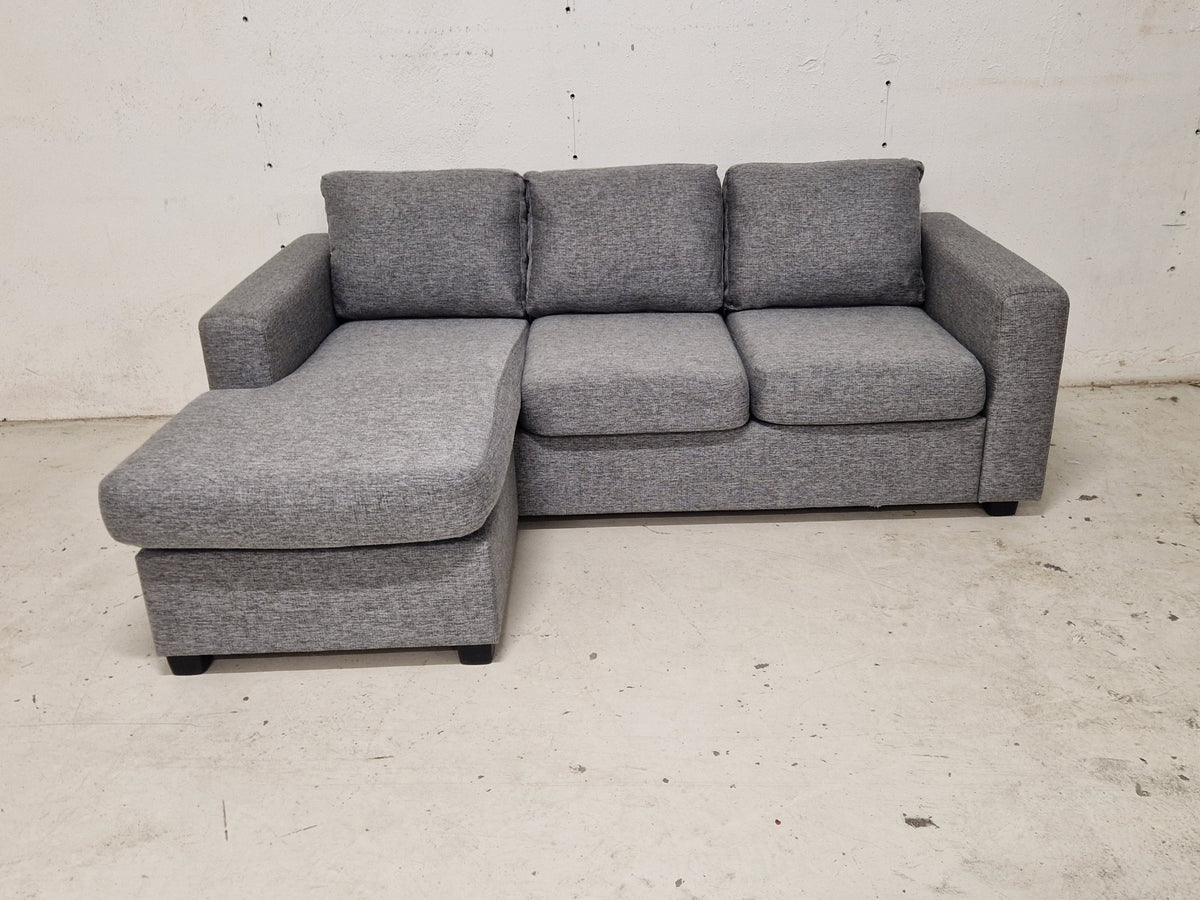 HJØRNESOFA # VENDBAR SJESELONG # NYRENSET # GRATIS FRAKT*