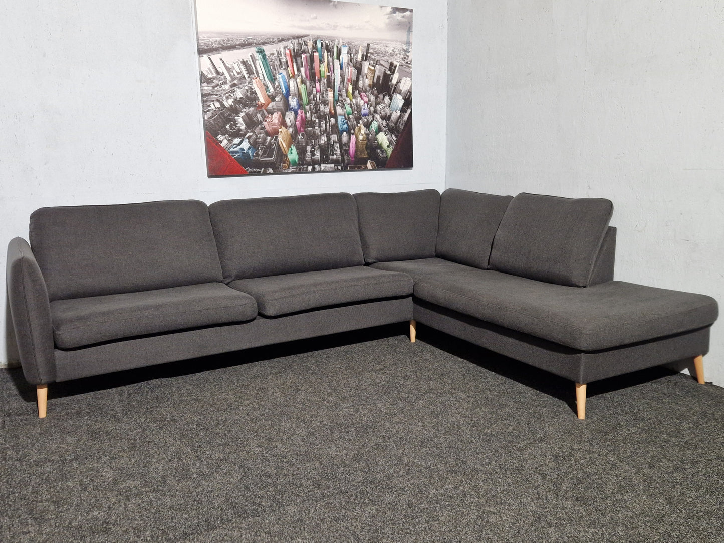 HJØRNESOFA # SJESELONG # NYRENSET # GRATIS FRAKT*