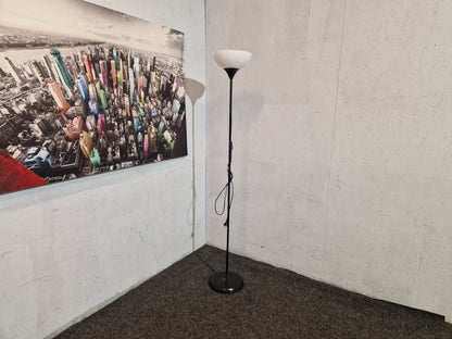 Gulvlampe, Ikea. Design 1.