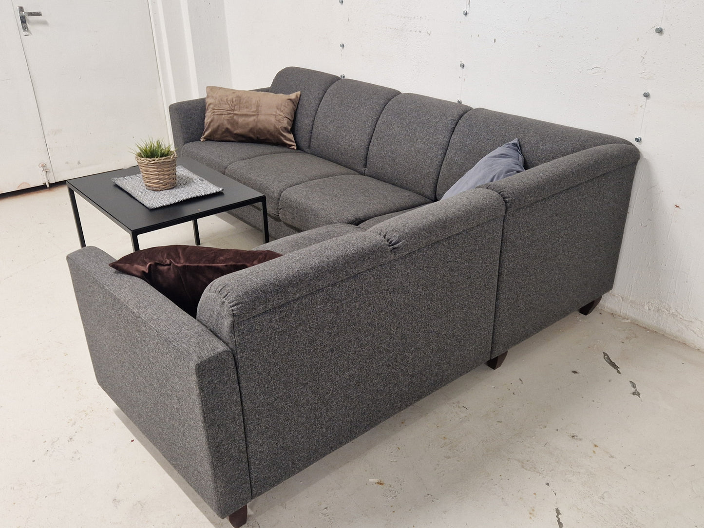 HJØRNESOFA # KORFU # NYRENSET # GRATIS FRAKT*