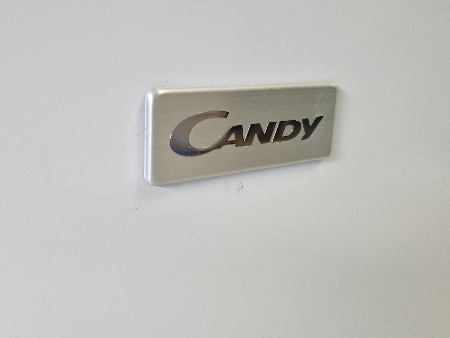 Kombiskap, Candy