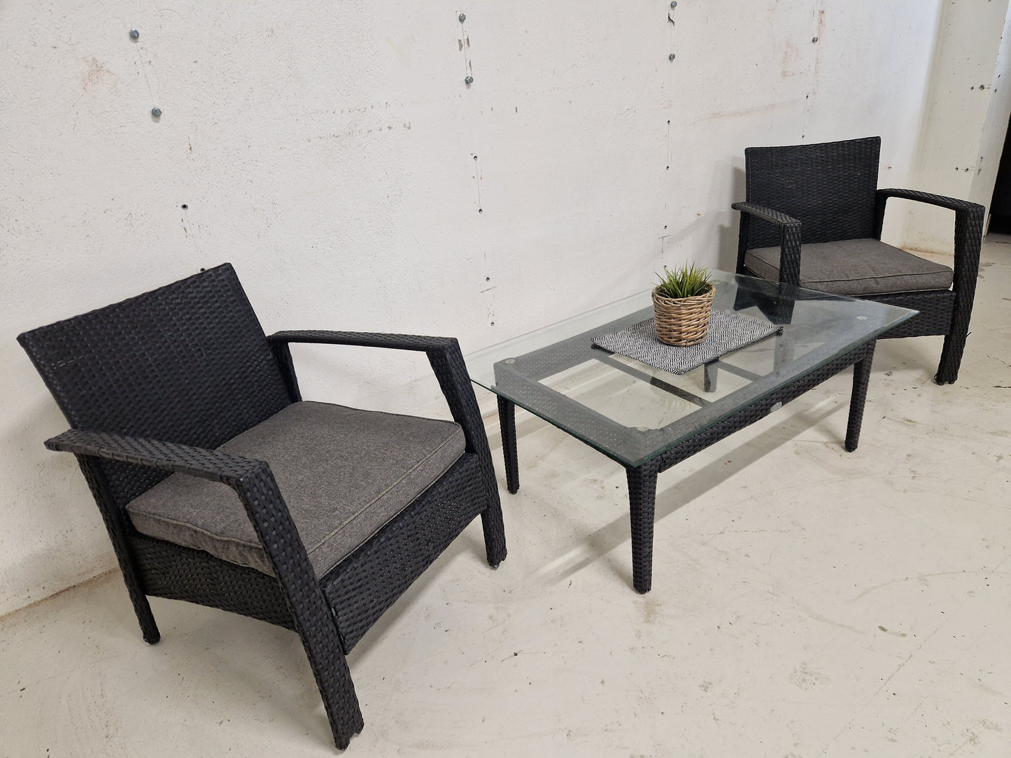 OUTLETPRIS # HAGEMØBLER # SKEIDAR