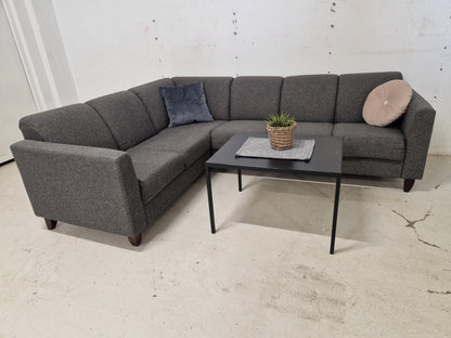 HJØRNESOFA # KORFU # NYRENSET # GRATIS FRAKT*