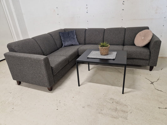 HJØRNESOFA # KORFU # NYRENSET # GRATIS FRAKT*