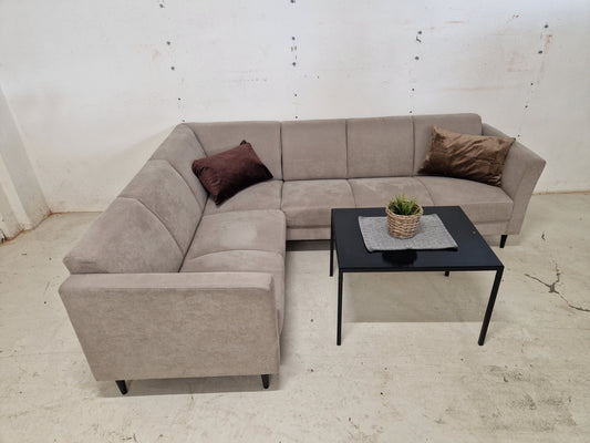 HJØRNESOFA # NAXOS # NYRENSET # GRATIS FRAKT*