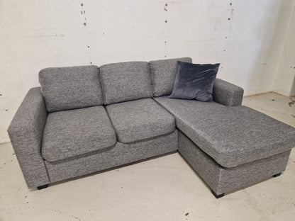 HJØRNESOFA #  VENDBAR SJESELONG # NYRENSET # GRATIS FRAKT*