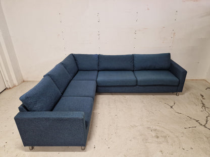 HJØRNESOFA # NYRENSET # GRATIS FRAKT*