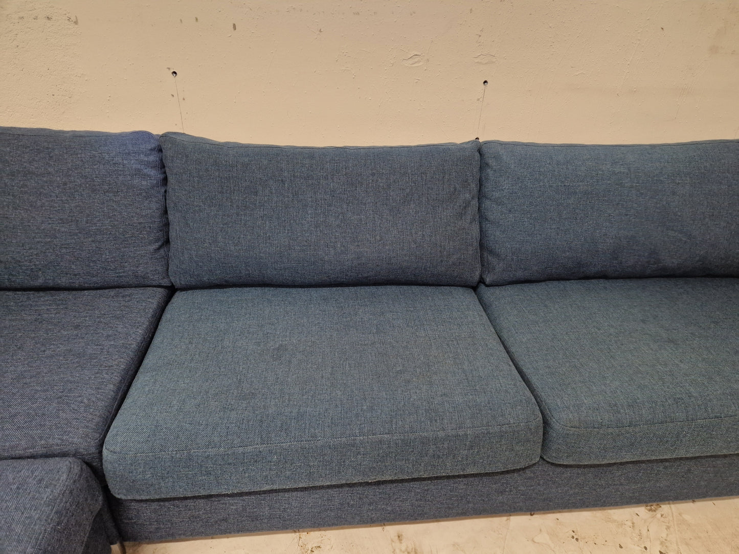 HJØRNESOFA # NYRENSET # GRATIS FRAKT*