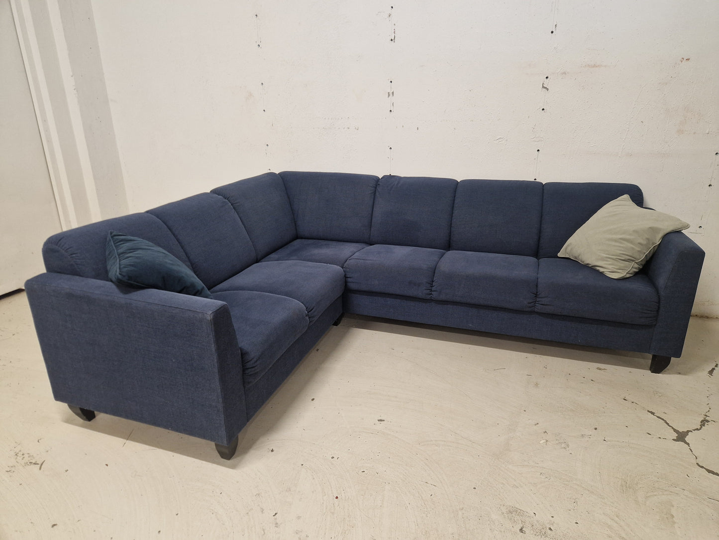 HJØRNESOFA # KORFU # NYRENSET # GRATIS FRAKT*