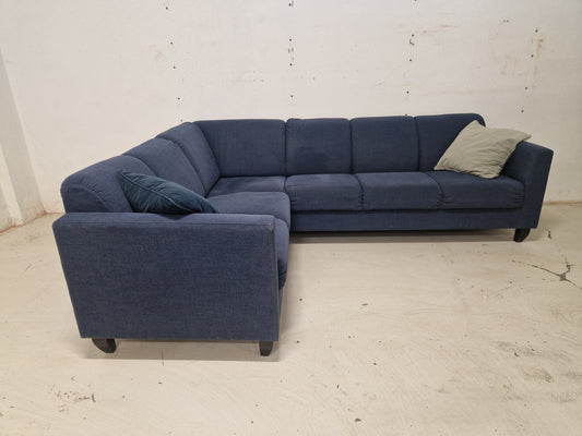 HJØRNESOFA # KORFU # NYRENSET # GRATIS FRAKT*