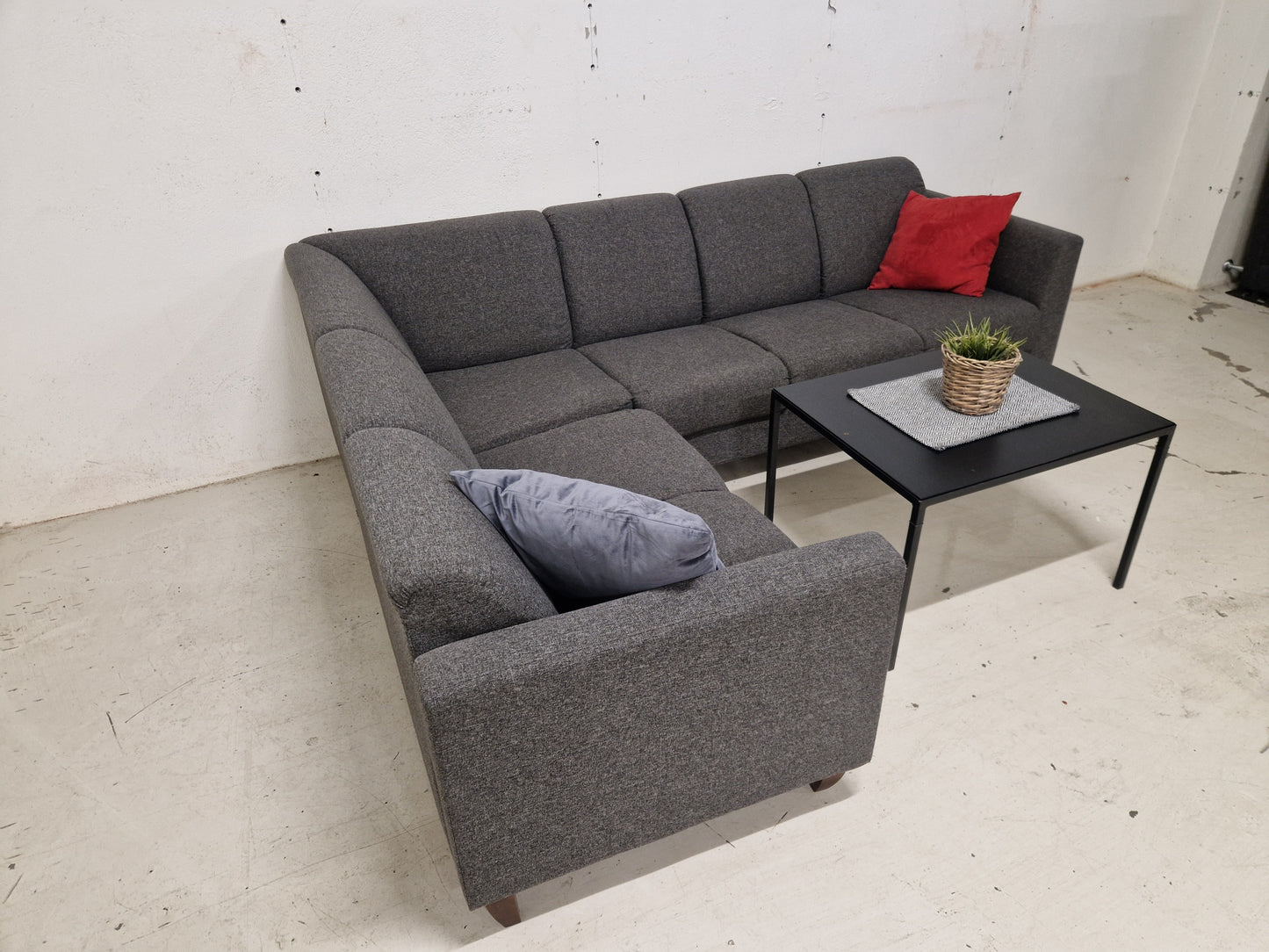 HJØRNESOFA # KORFU # NYRENSET # GRATIS FRAKT*