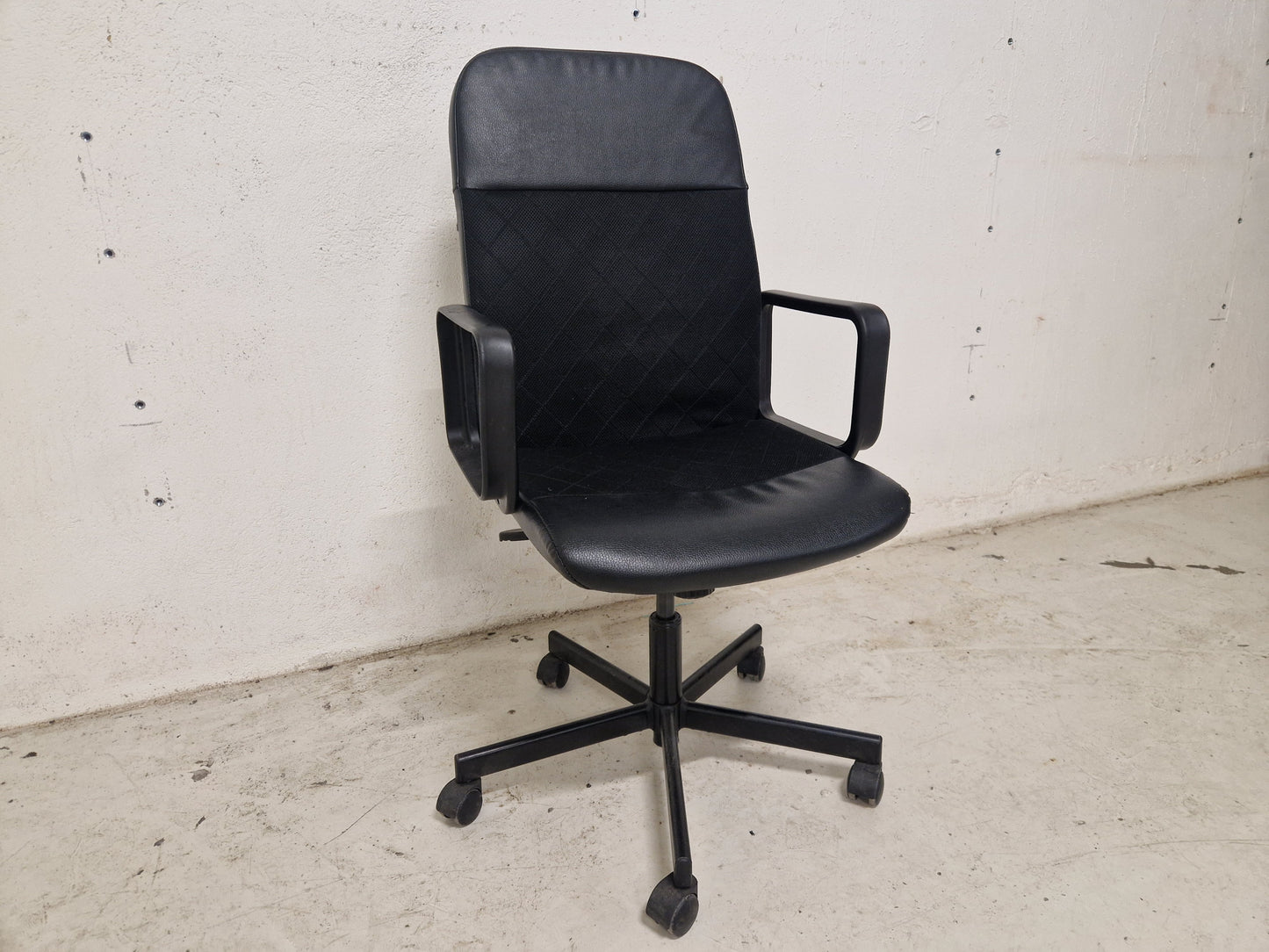 Kontorstol, Ikea.