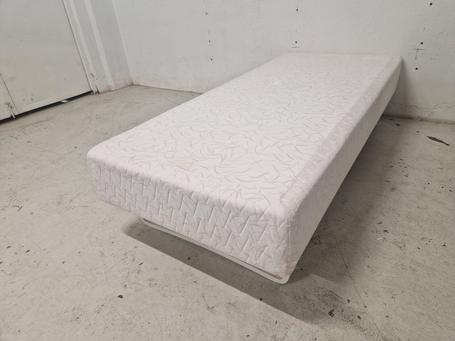 Rammemadrass, 90x200. Ikea Sandane.