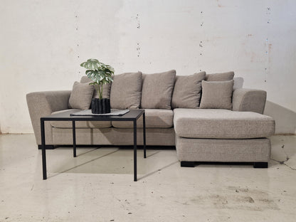 HJØRNESOFA # SJESELONG # NYRENSET # GRATIS FRAKT*