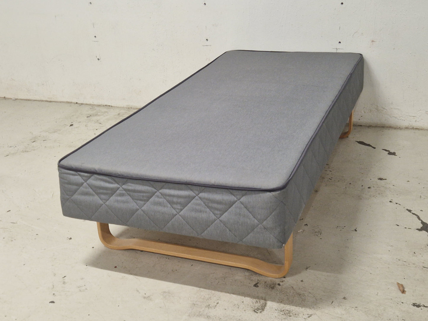 Rammemadrass 90x200 Ikea.