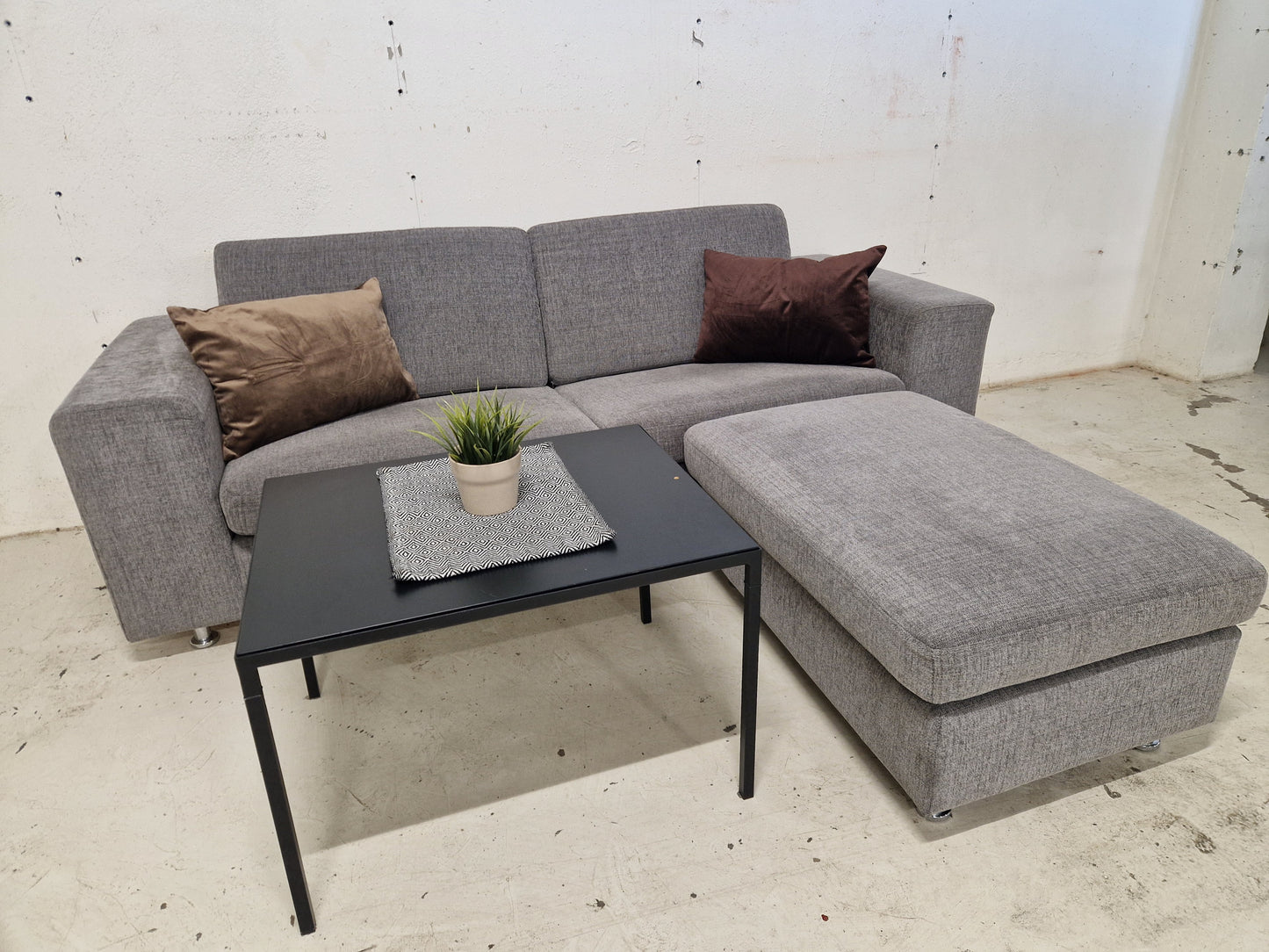 SITS SOFA # SKAMMEL # NYRENSET # GRATIS FRAKT*