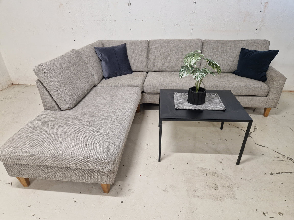 HJØRNESOFA # SJESELONG # OUTLET# NYRENSET # GRATIS FRAKT*