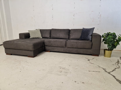 SOFA MED  BRED SJESELONG # NYRENSET # GRATIS FRAKT*