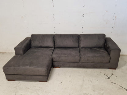 SOFA MED  BRED SJESELONG # NYRENSET # GRATIS FRAKT*