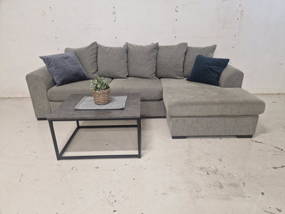 HJØRNESOFA # SJESELONG # OUTLET# NYRENSET # GRATIS FRAKT*
