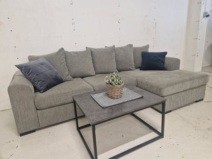 HJØRNESOFA # SJESELONG # OUTLET# NYRENSET # GRATIS FRAKT*