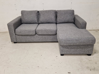 HJØRNESOFA #  VENDBAR SJESELONG # NYRENSET # GRATIS FRAKT*