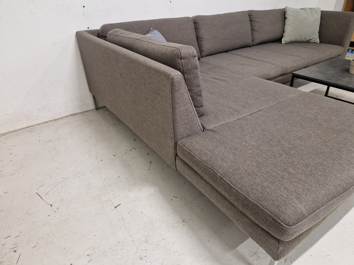 HJØRNESOFA # NYRENSET # GRATIS FRAKT*