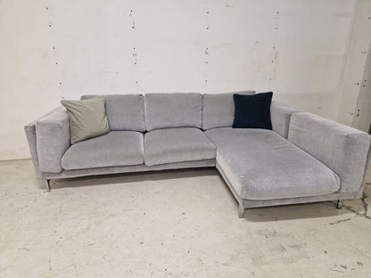 HJØRNESOFA # SJESELONG # OUTLET# NYRENSET # GRATIS FRAKT*