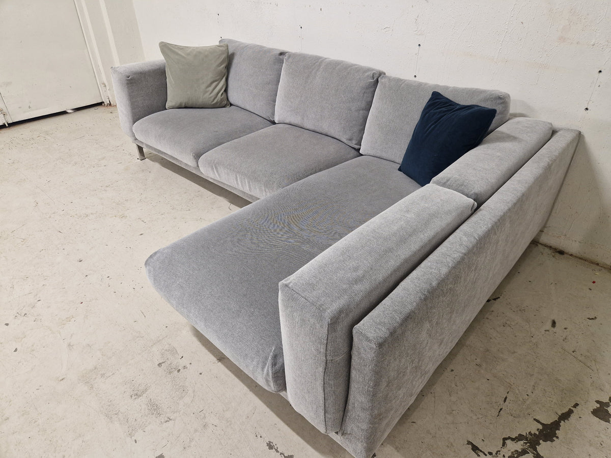 HJØRNESOFA # SJESELONG # OUTLET# NYRENSET # GRATIS FRAKT*